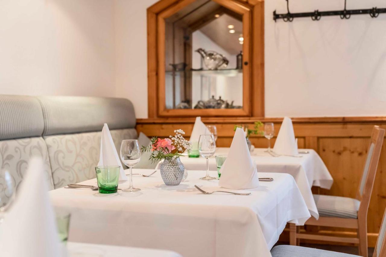 Hotel Markgraf 레닌 외부 사진