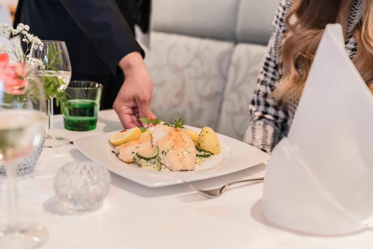 Hotel Markgraf 레닌 외부 사진