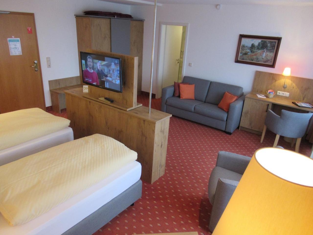 Hotel Markgraf 레닌 외부 사진